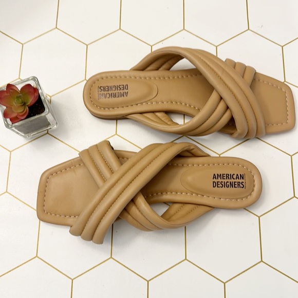 NEW American Designer Badgley Mischka junction slides Parchment Nude women SZ 10 - Picture 5 of 9